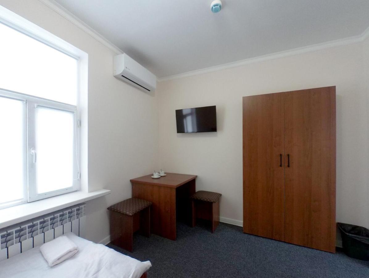 Railway Hotel Алмати Екстер'єр фото